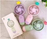 OBL869228 - THE LIGHT IS HANDHELD BY THE FAN