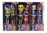 OBL886500 - 9 INCH BARBIE SURPRISE DOLL