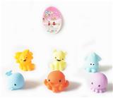 OBL913578 - 搪胶动物套浴
室玩具(海洋
动物可喷水)